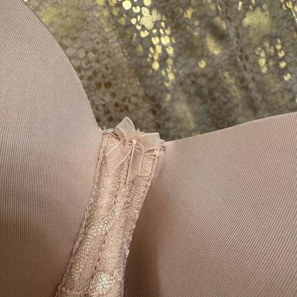 Torrid Bombshell Everyday Strapless Bra Nude Tan 40C - Picture 4 of 8